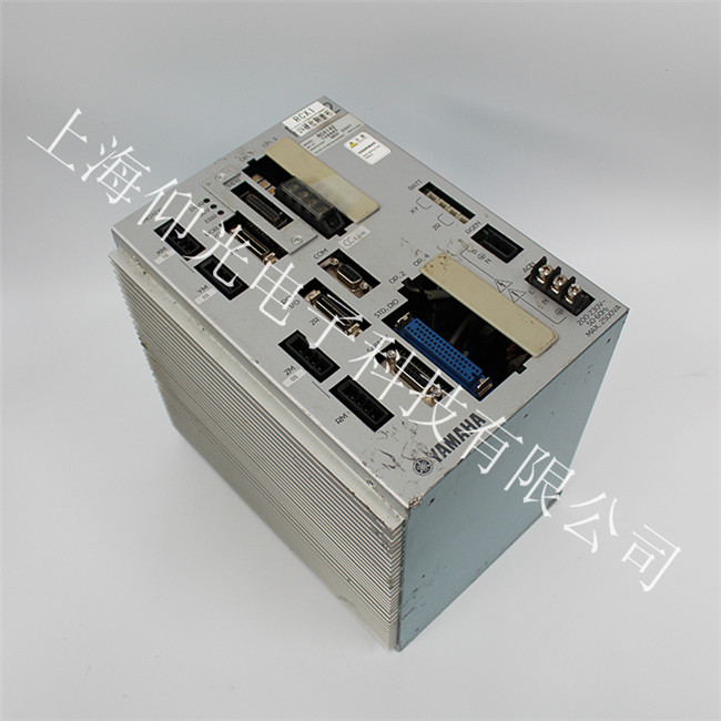 雅马哈机器人控制器死机故障维修