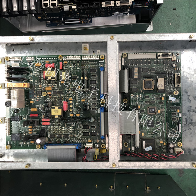 倍福AX5101驱动器内部烧坏维修 倍福AX5101驱动器内部烧坏 维修可以良好的动态特性，但其性不