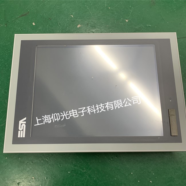 触摸屏维修 意萨触摸屏XM7155UT13黑屏故障维修