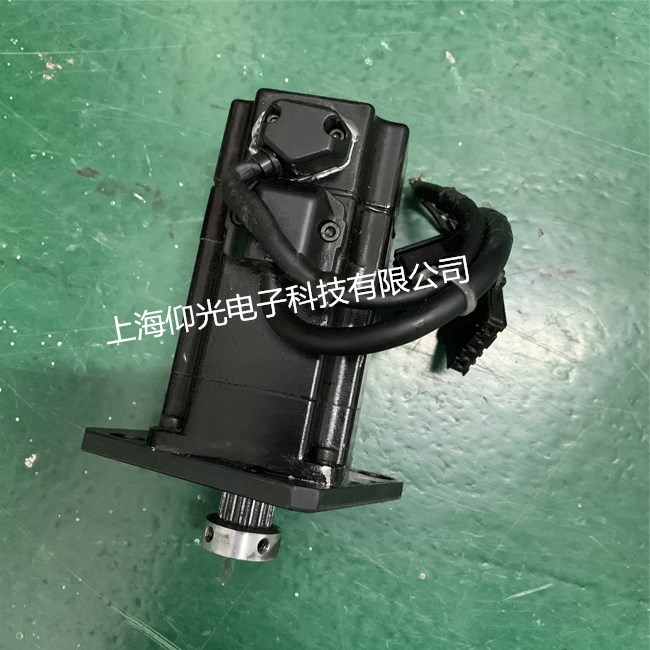 钻孔机三洋伺服电机维修P50B05020DXS89线圈磁铁转子维修