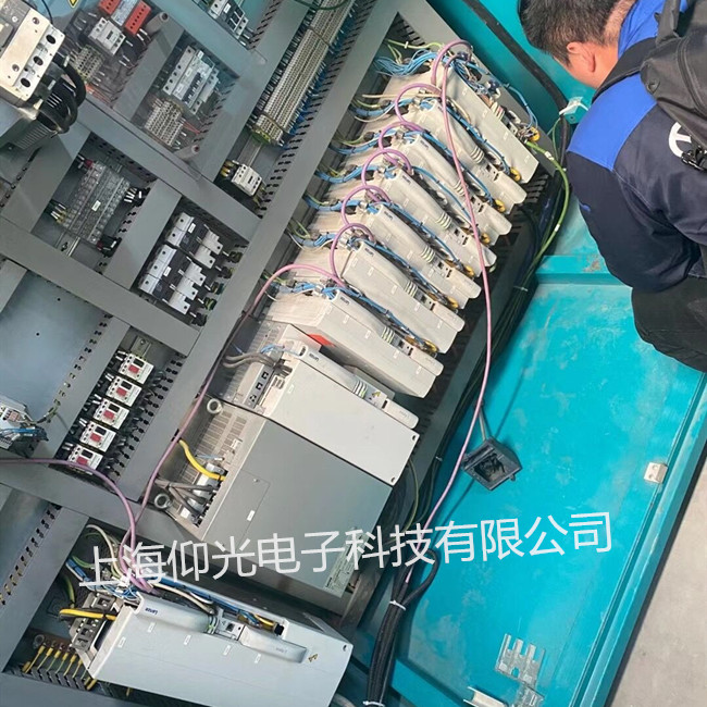 Lenze伦茨伺服驱动器维修报警E94APNE03641C常见故障修理