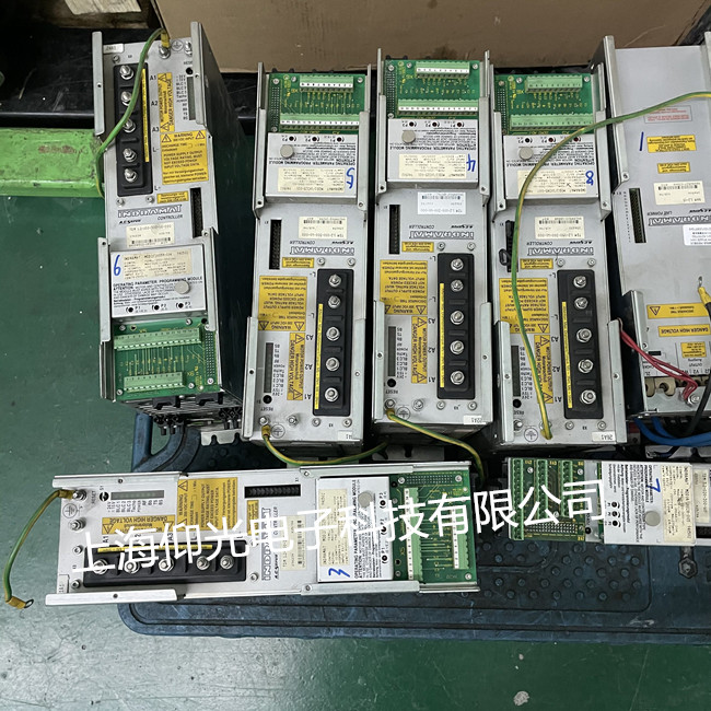 INDRAMAT 英格玛特博世力士乐驱动器维修 TVD 1.2-15-03进水炸机维修