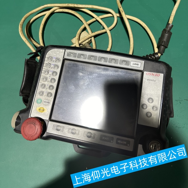 深圳Denso电装机器人VS-050B示教器开机花屏故障维修服务点