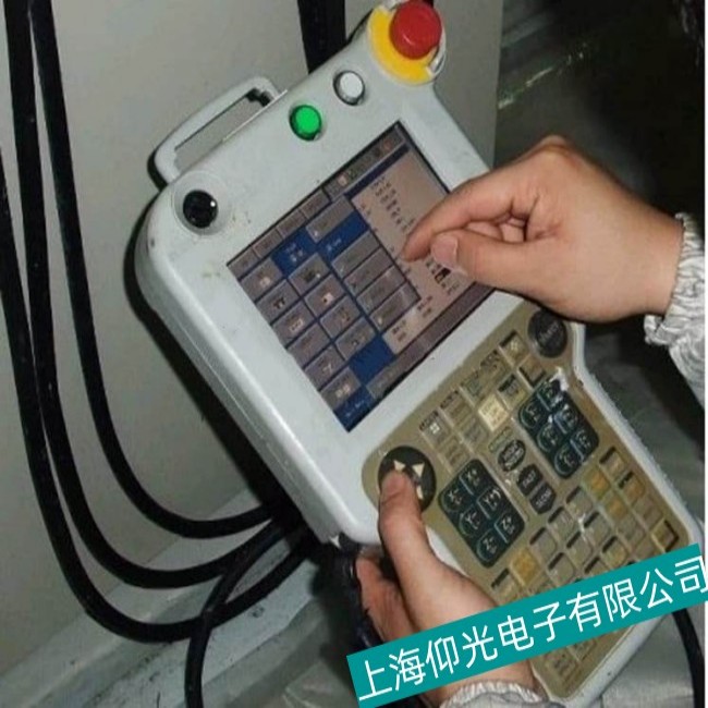 芜湖安川机器人MA2010示教器上电无显示故障维修流程
